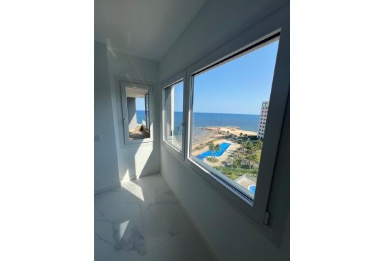 Resale - Wohnung / Appartement -
Punta Prima - Orihuela Costa