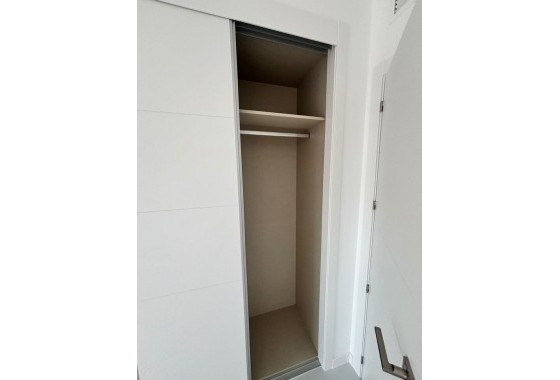 Resale - Wohnung / Appartement -
Punta Prima - Orihuela Costa