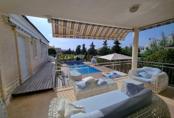 Venta - Chalet Independiente -
Torrevieja - Costa Blanca