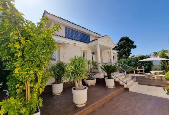 Venta - Chalet Independiente -
Torrevieja - Costa Blanca