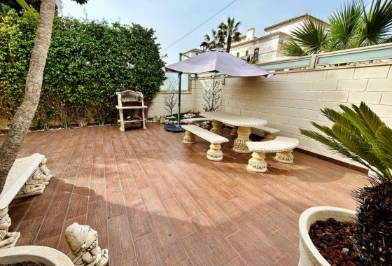 Venta - Chalet Independiente -
Torrevieja - Costa Blanca