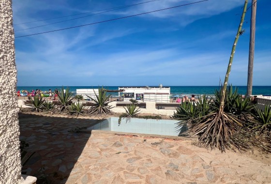 Sprzedaż - Willa wolnostojąca -
La Mata - Costa Blanca