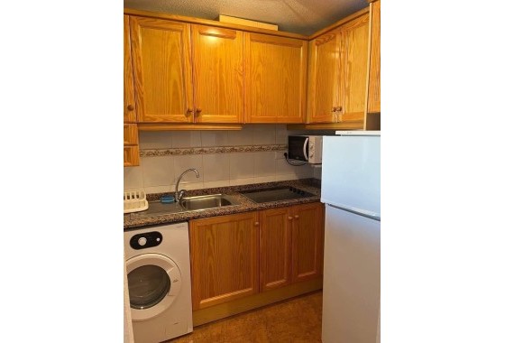 Revente - Appartement -
Torrevieja - El molino