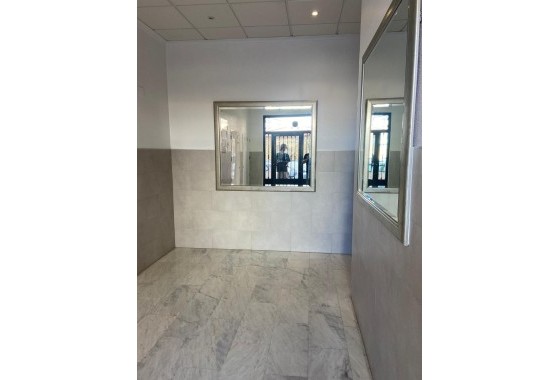Revente - Appartement -
Torrevieja - El molino
