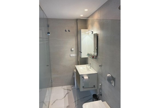 Sprzedaż - Apartament / Mieszkanie -
San Miguel de Salinas - Las Colinas
