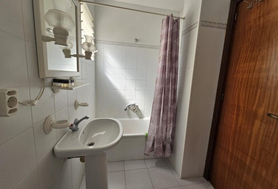 Herverkoop - Appartement / Flat -
Torrevieja - Center