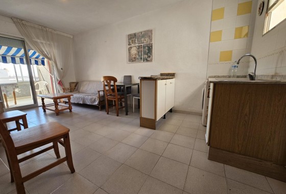 Herverkoop - Appartement / Flat -
Torrevieja - Center