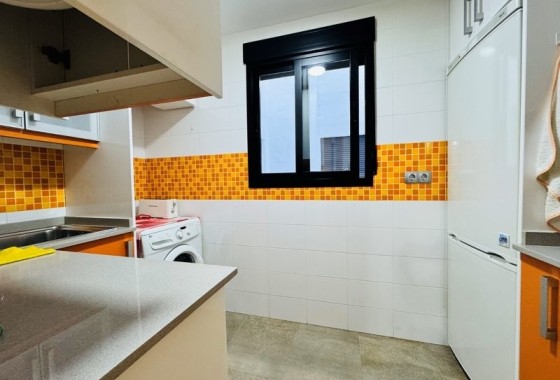 Herverkoop - Appartement / Flat -
La Mata - Costa Blanca