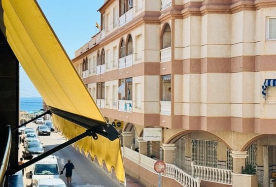 Herverkoop - Appartement / Flat -
La Mata - Costa Blanca