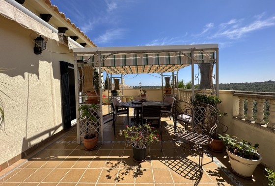 Sprzedaż - Willa wolnostojąca -
Villamartín - Costa Blanca
