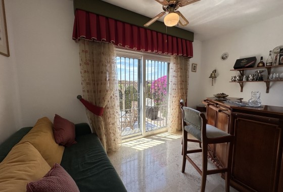 Sprzedaż - Willa wolnostojąca -
Villamartín - Costa Blanca