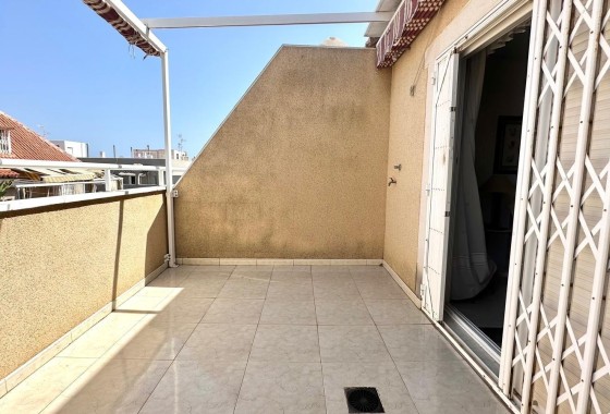 Venta - Apartamento / Piso -
Torrevieja - Center