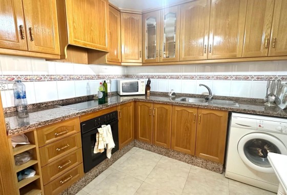 Venta - Apartamento / Piso -
Torrevieja - Center