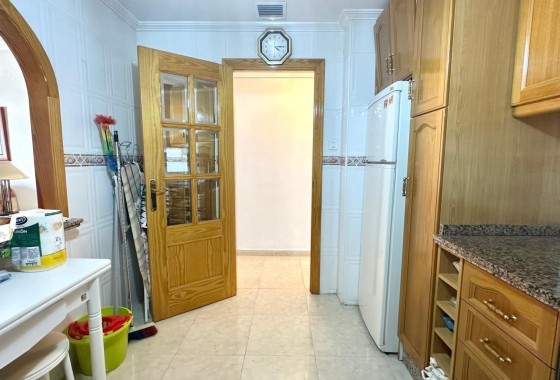 Venta - Apartamento / Piso -
Torrevieja - Center