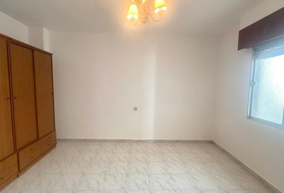 Sale - Apartment Flat -
Torrevieja - Estacion de autobuses
