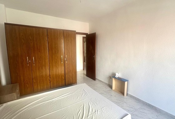 Sale - Apartment Flat -
Torrevieja - Estacion de autobuses