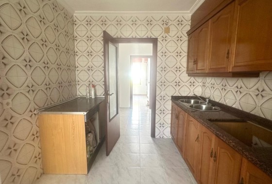 Sale - Apartment Flat -
Torrevieja - Estacion de autobuses
