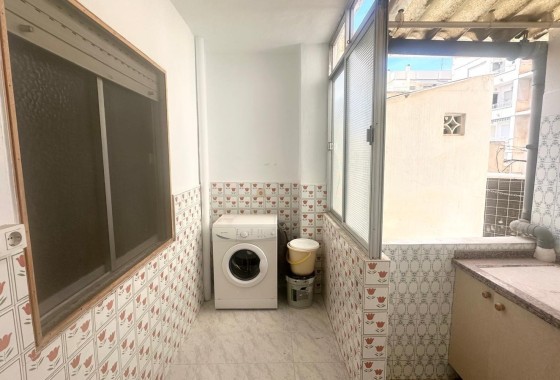 Sale - Apartment Flat -
Torrevieja - Estacion de autobuses