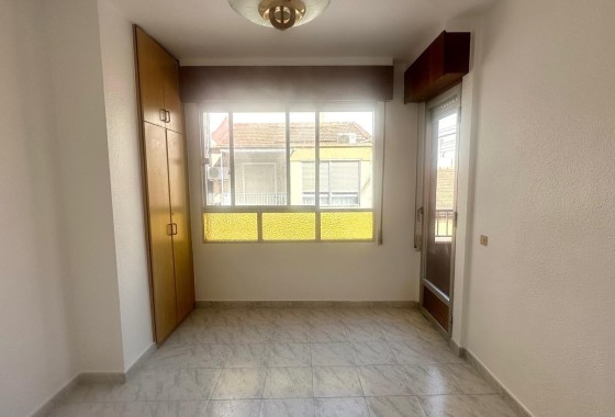 Sale - Apartment Flat -
Torrevieja - Estacion de autobuses