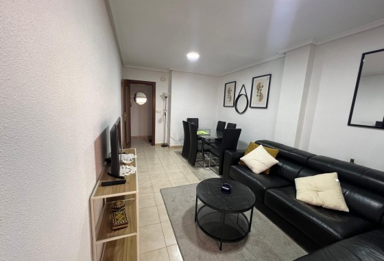 Herverkoop - Appartement / Flat -
Torrevieja - Playa del Cura
