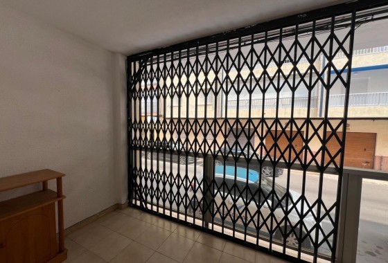 Herverkoop - Appartement / Flat -
Torrevieja - Playa del Cura