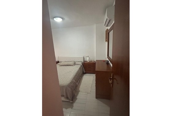 Sale - Town house -
Torrevieja - Center