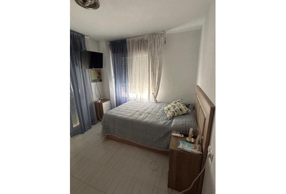 Sale - Town house -
Torrevieja - Center