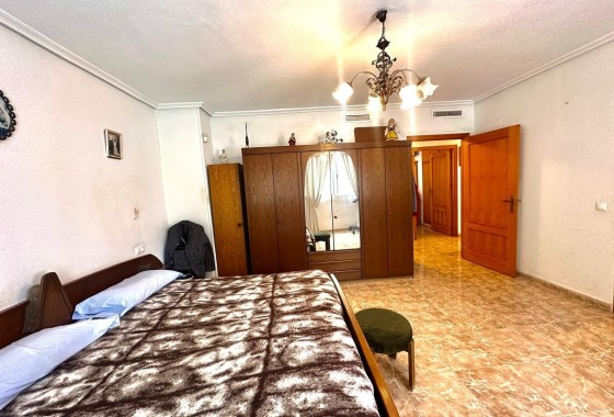 Venta - Apartamento / Piso -
Torrevieja - Playa del Cura