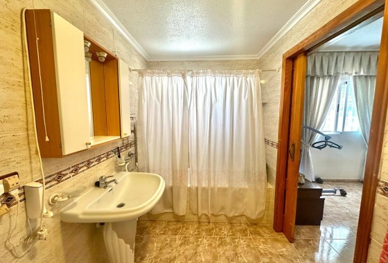 Venta - Apartamento / Piso -
Torrevieja - Playa del Cura