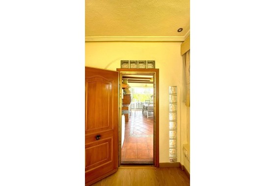 Venta - Chalet Independiente -
Cabo Roig - Costa Blanca