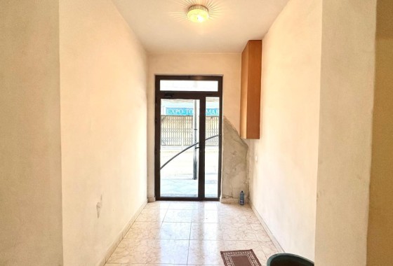 Wiederverkauf - Wohnung / Apartment -
Torrevieja