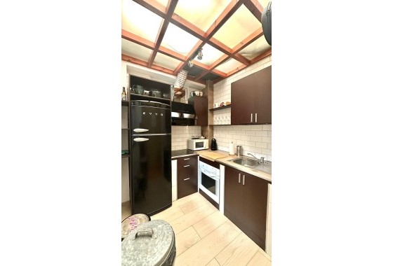 Wiederverkauf - Wohnung / Apartment -
Torrevieja