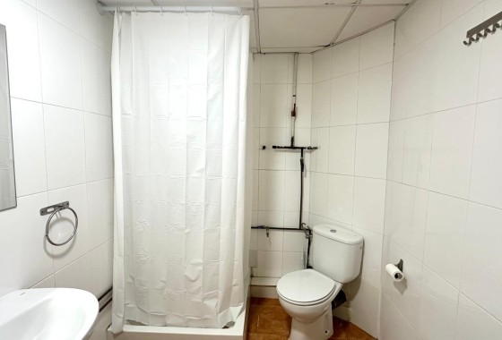 Wiederverkauf - Wohnung / Apartment -
Torrevieja