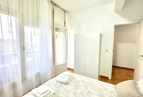 Wiederverkauf - Wohnung / Apartment -
Torrevieja