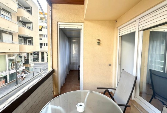 Wiederverkauf - Wohnung / Apartment -
Torrevieja
