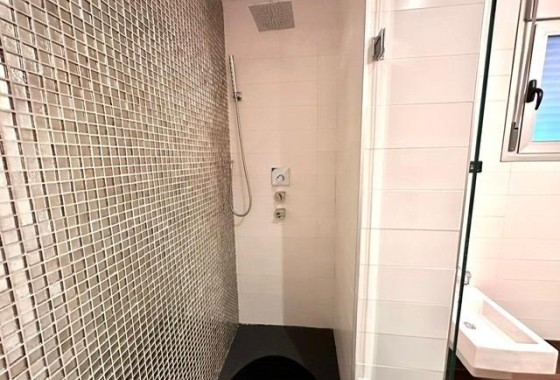 Resale - Wohnung / Appartement -
Torrevieja - Estacion de autobuses