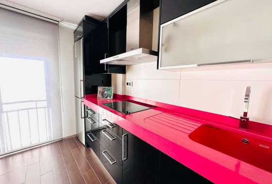 Resale - Wohnung / Appartement -
Torrevieja - Estacion de autobuses