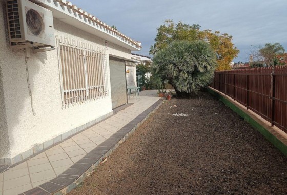 Herverkoop - Vrijstaande Villa -
Orihuela Costa - Campoamor