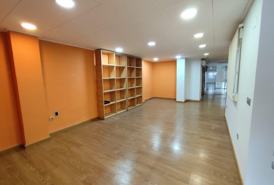 Herverkoop - Appartement / Flat -
Torrevieja - Puerto