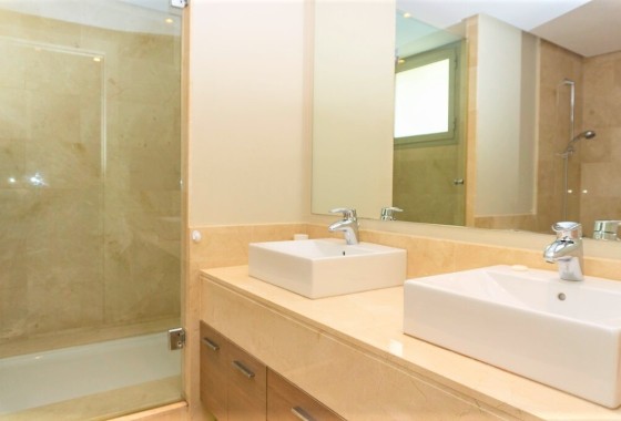 Venta - Chalet Independiente -
Las Colinas - Inland