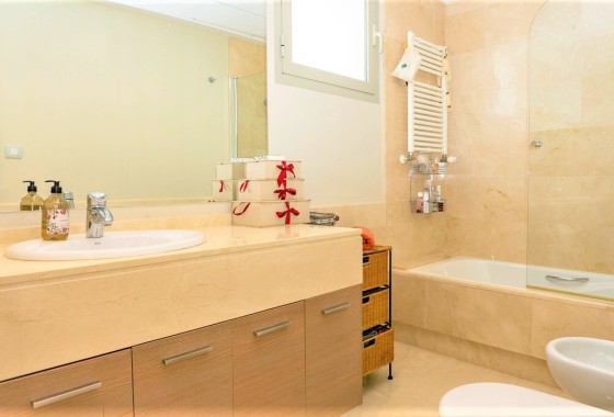 Venta - Chalet Independiente -
Las Colinas - Inland