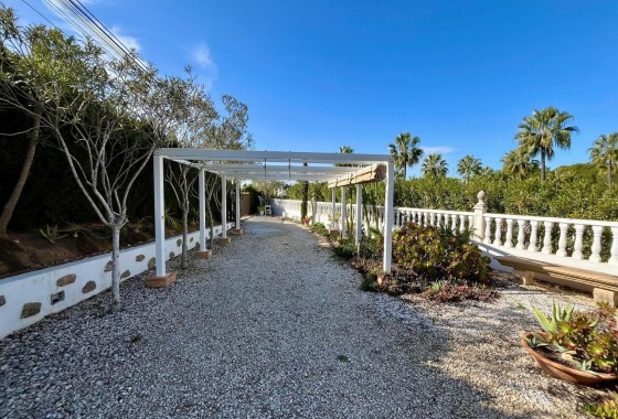 Venta - Chalet Independiente -
Villamartín - Costa Blanca