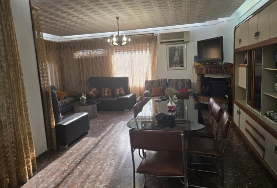 Resale - Freistehende Villa -
Orihuela Costa - Campoamor