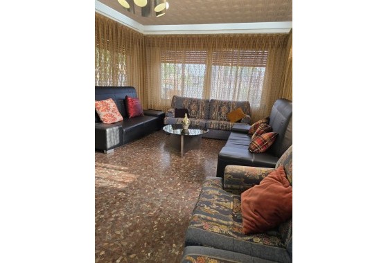 Resale - Freistehende Villa -
Orihuela Costa - Campoamor