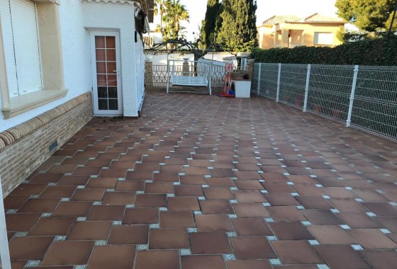 Resale - Freistehende Villa -
Orihuela Costa - Costa Blanca