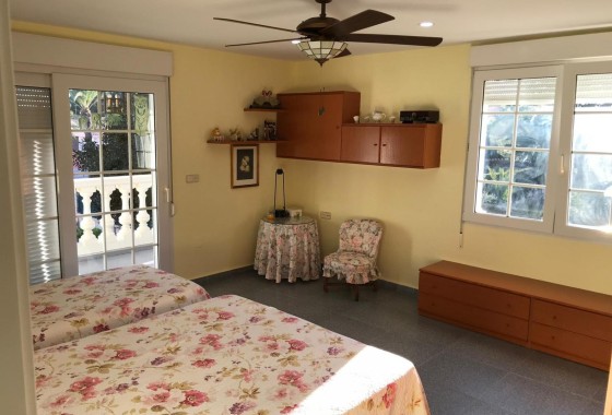 Resale - Freistehende Villa -
Orihuela Costa - Costa Blanca