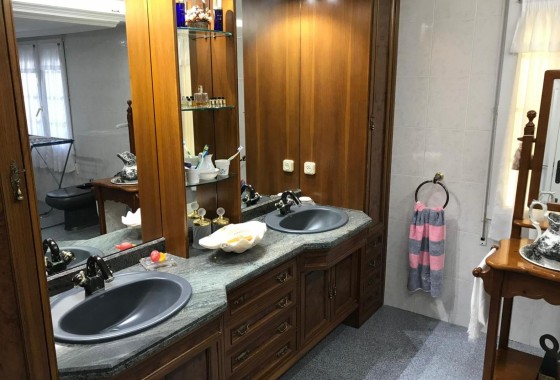 Resale - Freistehende Villa -
Orihuela Costa - Costa Blanca