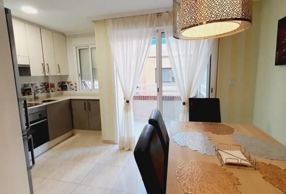 Herverkoop - Appartement / Flat -
Torrevieja - Center