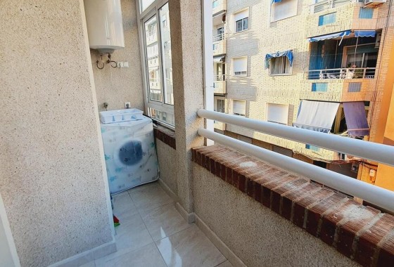 Herverkoop - Appartement / Flat -
Torrevieja - Center