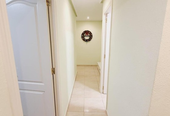 Herverkoop - Appartement / Flat -
Torrevieja - Center